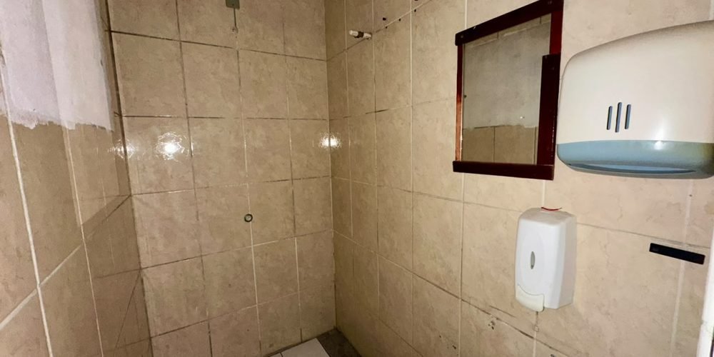 Sala COMERIAL Helio 10peg
