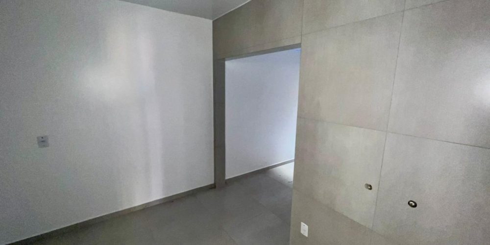 WhatsApp Image 2025-12-03 at 17.32.44 (2)