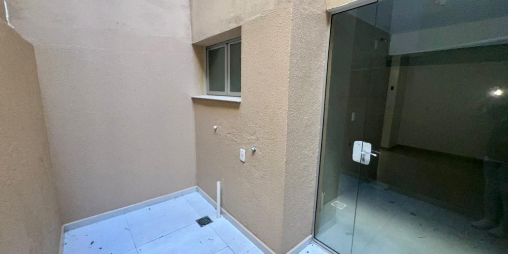 WhatsApp Image 2025-12-03 at 17.32.45